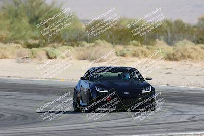 media/Oct-24-2025-Doghouse Garage (Fri) [[783d2ff07a]]/3-Intermediate/Session 2 (Turn 10)/